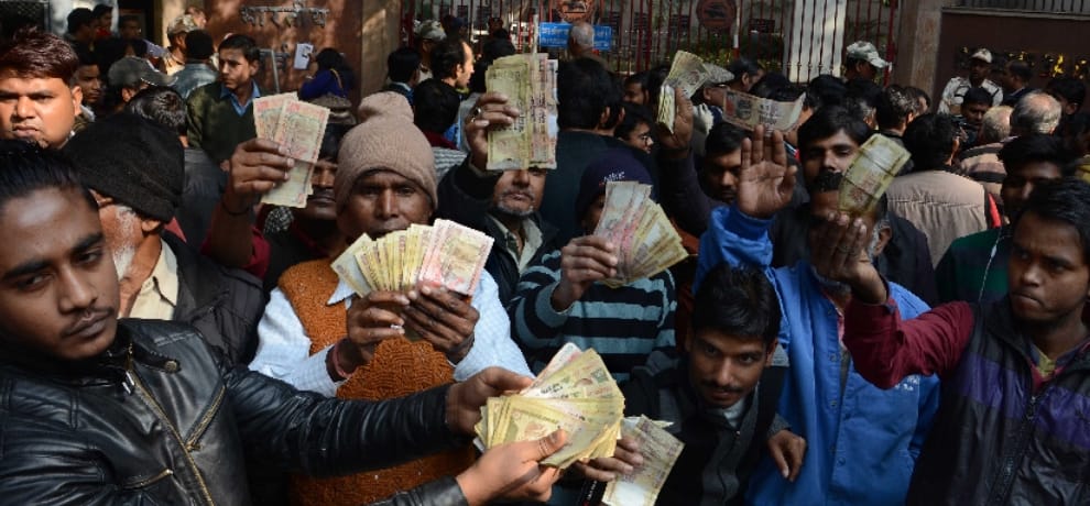RBI: No exchange old notes, Hungama