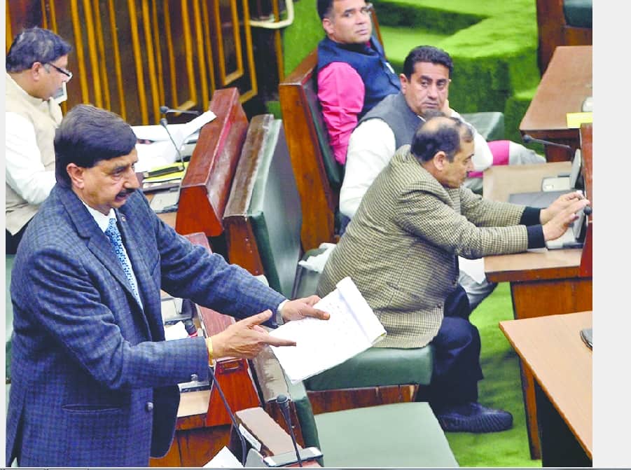 mla pawAn gupta took a dig on mla rashid