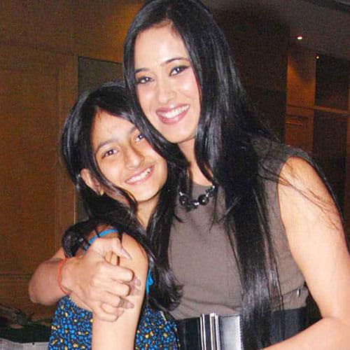shweta tiwari share her son's picc in social media