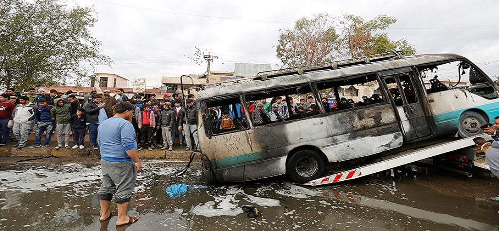 Iraq: Suicide bomber detonates explosive-laden car killed at least 32 people