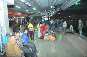 train late jhansi