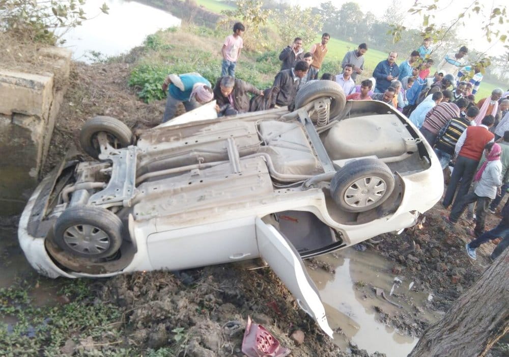 car turn down, doctor injured