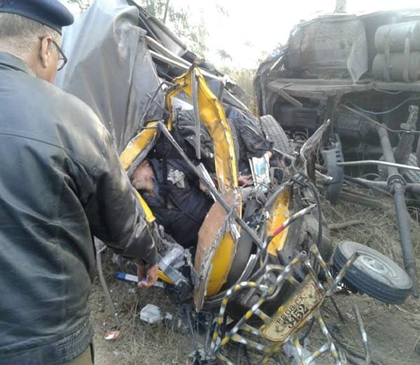 auto and truck accident on highway at karnal, two boys killed on the spot