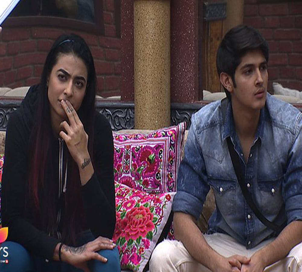 BIGG BOSS: Om Swami threatens show makers to make him the winner