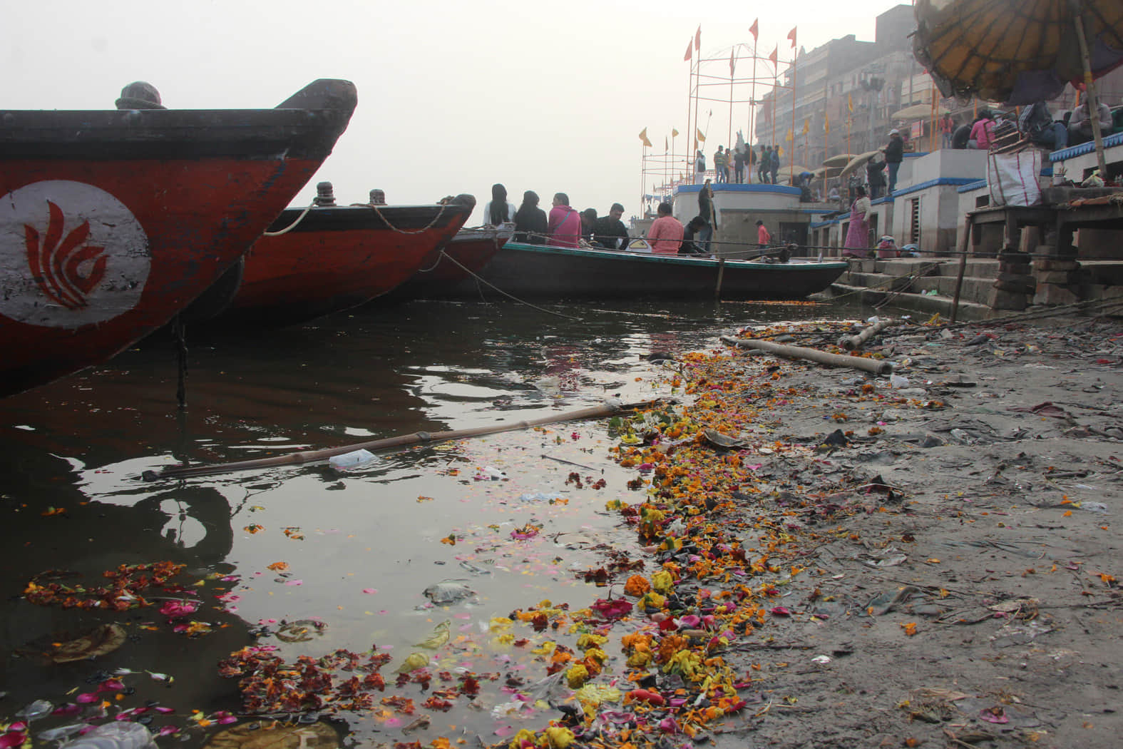 namaami ganga project fail in pm modi constituency