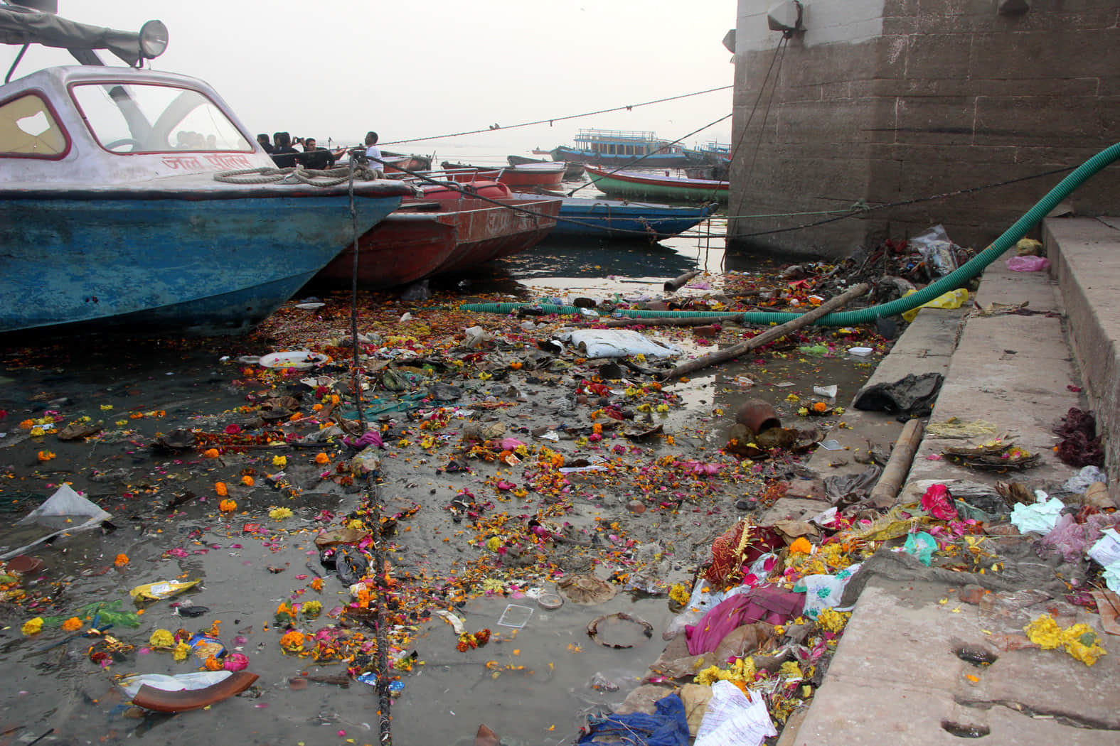 namaami ganga project fail in pm modi constituency