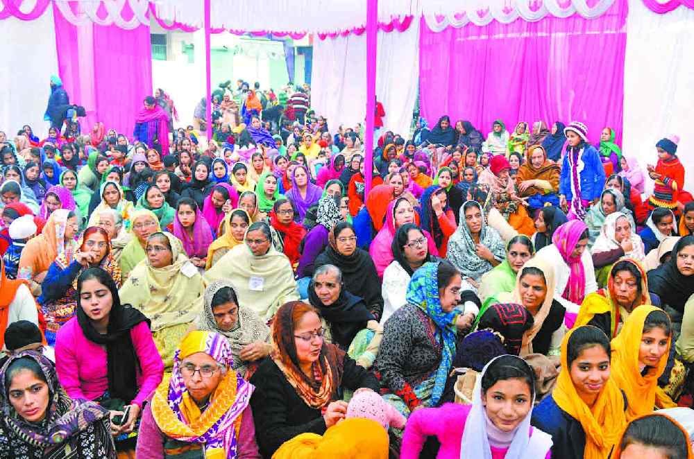 Celebrating fanfare of Guru Gobind Singh prakashotsav