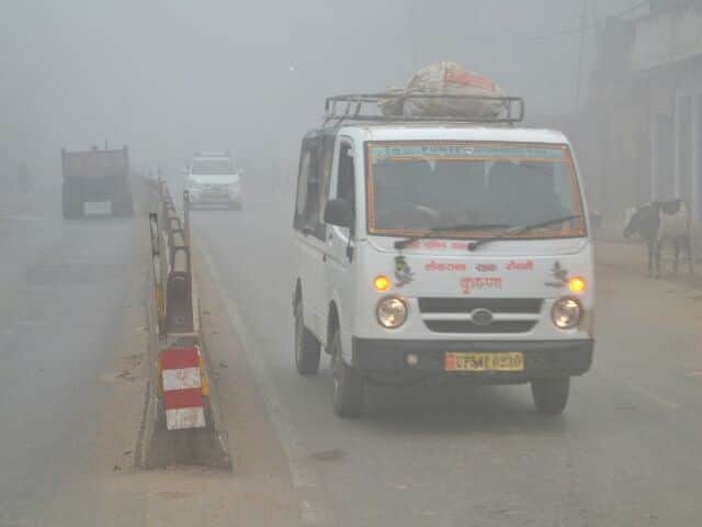 Varanasi morning fog, sunny day, view pictures