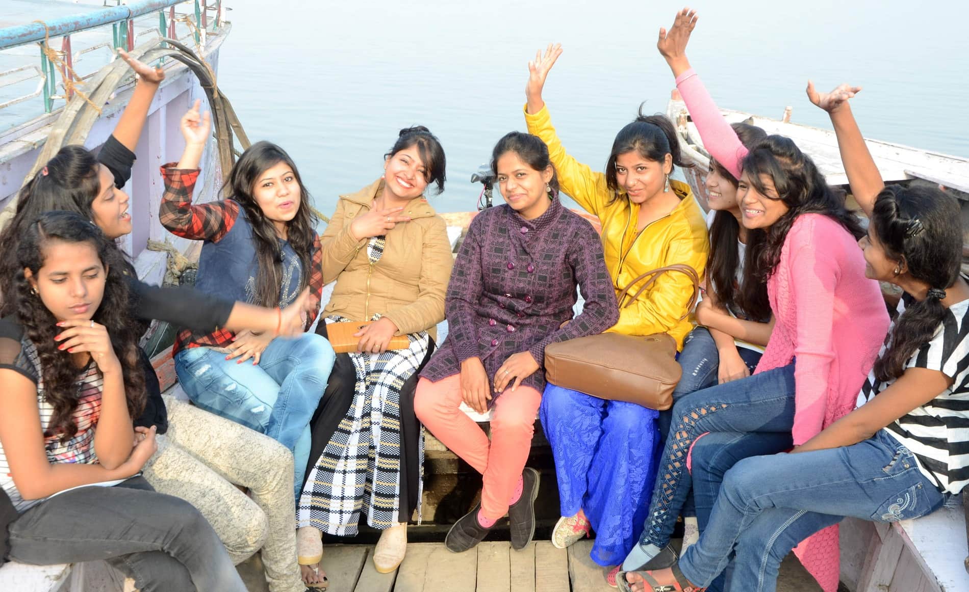 Varanasi morning fog, sunny day, view pictures
