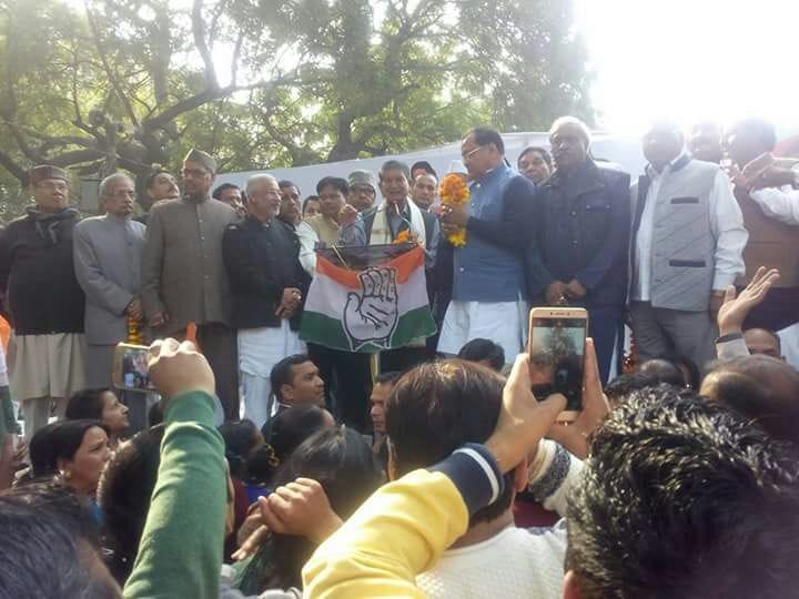 harish rawat Will protest at Jantar Mantar in Delhi