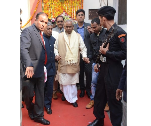 kalyan singh celebrates his 86th birthday in Lucknow.