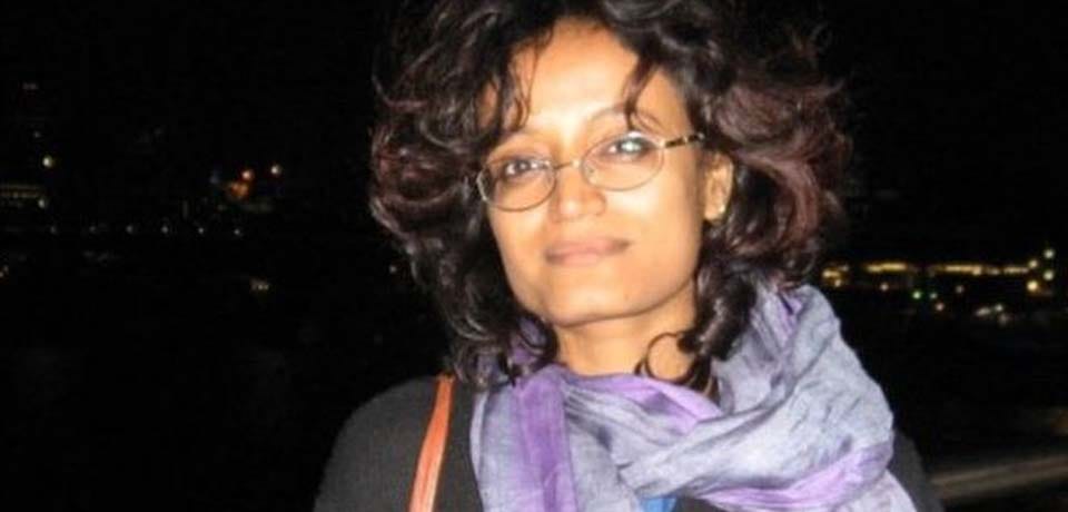 delhi girl reveals how she faced molestation on petrol pump