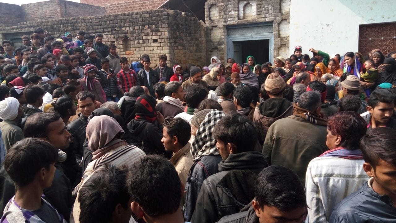 11 bodies burried in amethi.