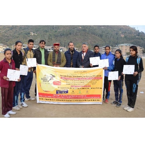 kusum thakur gets first position in 100 meter race