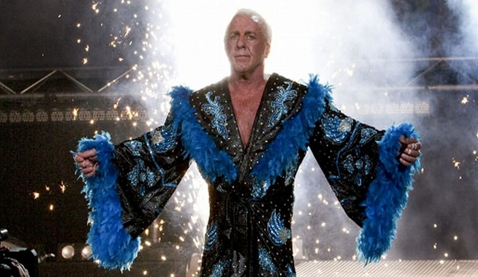 Former WWE World Champion Ric Flair Deadlifts 400 Lbs at age of 67