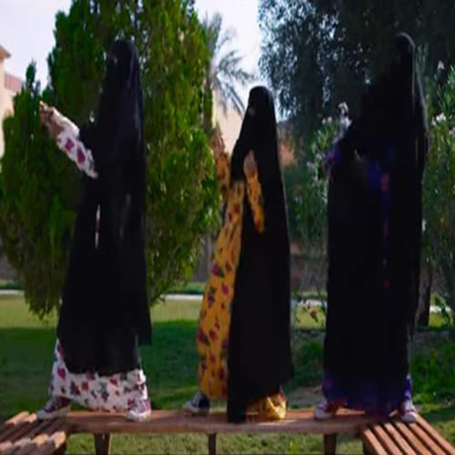 burqa clad saudi women dance video