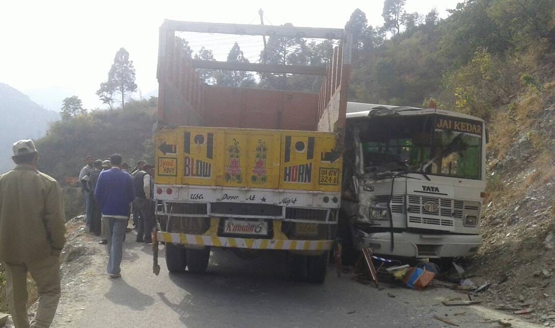 Truck collided with the bus, five injured