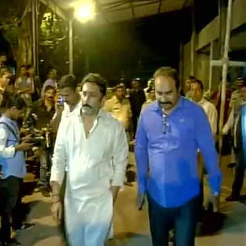 Bollywood celebrities pay their last tributes to veteran actor OmPuri