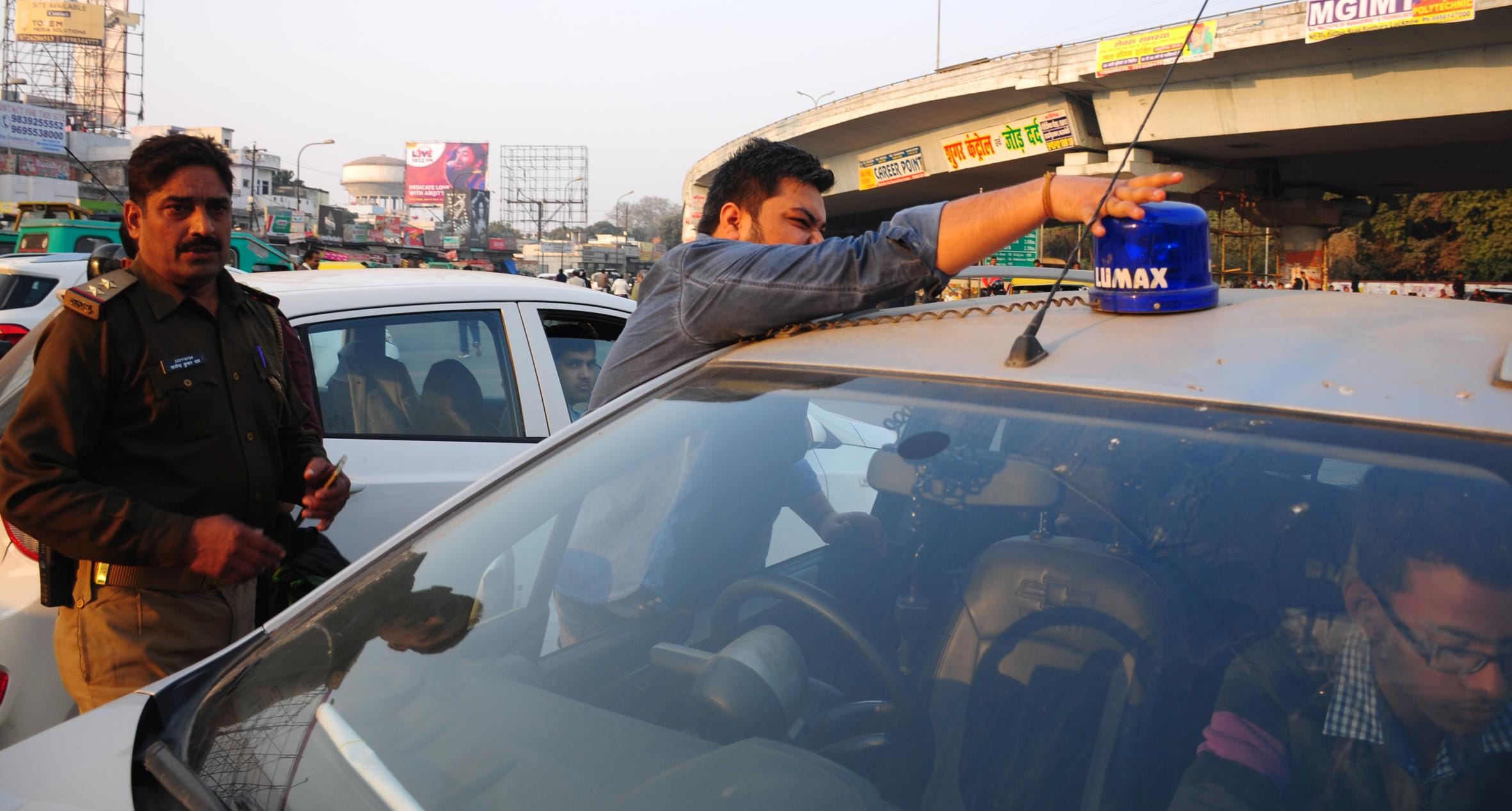 code of conduct violation of samajwadi party mla in lucknow