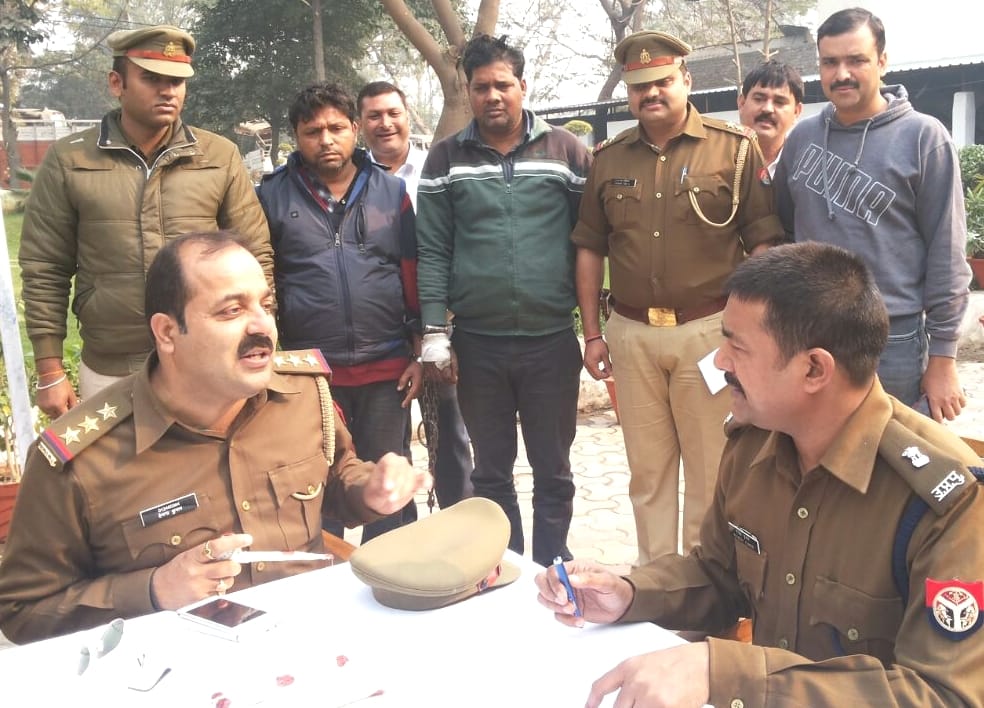 Master key was stealing from two-wheelers, were arrested