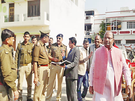 BJP's code of conduct and offer them 'Udan'