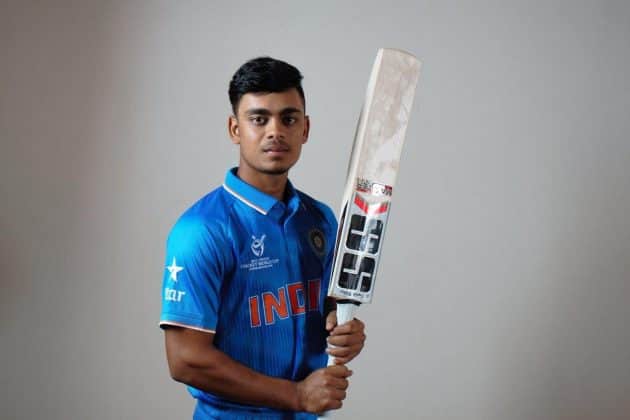 Who Can Replace MS Dhoni As A Wicket Keeper Batsman in Team India