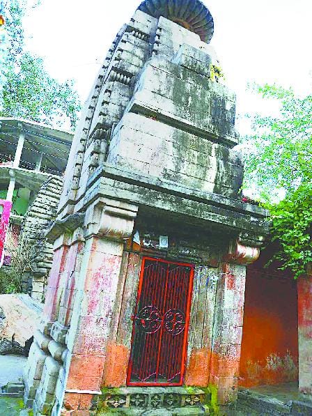 Parvati temple on the right side of the site of ancient inclined