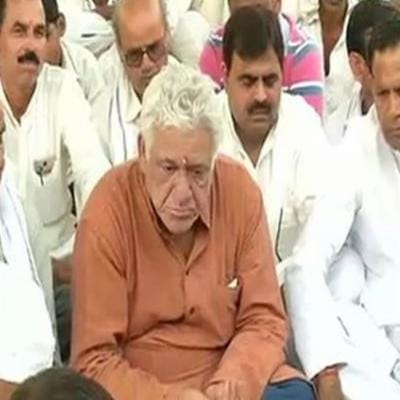 ompuri in Kanpur had said his heart talk