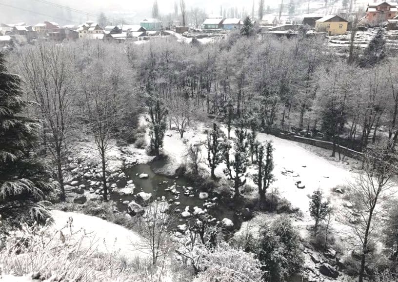 snowfall and rain started in himachal pradesh