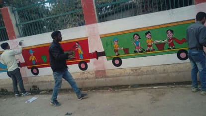 swachata campaign rail running in varanasi
