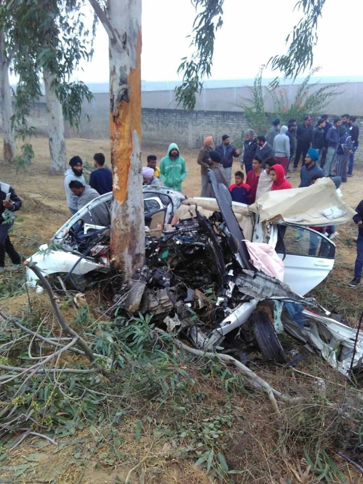 Five students sang this song loudly in running car before accident
