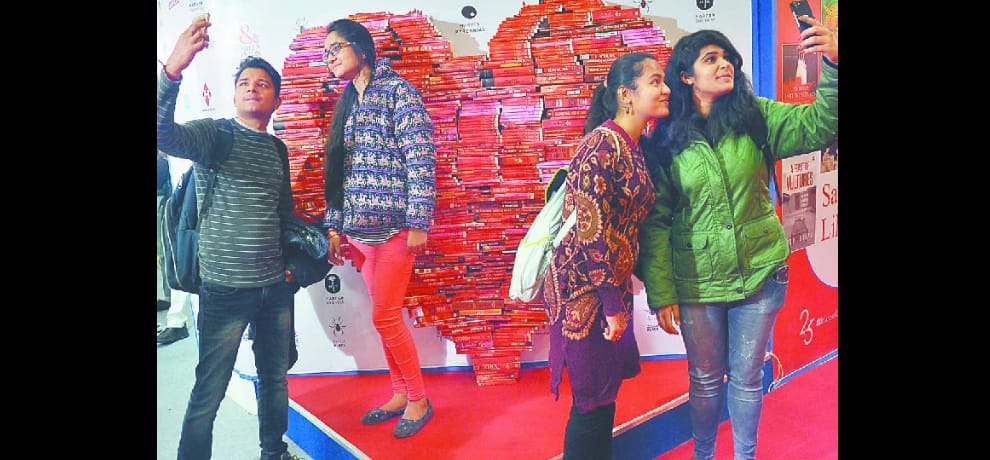 World Book Fair: a heart shape made from books, take Selfi