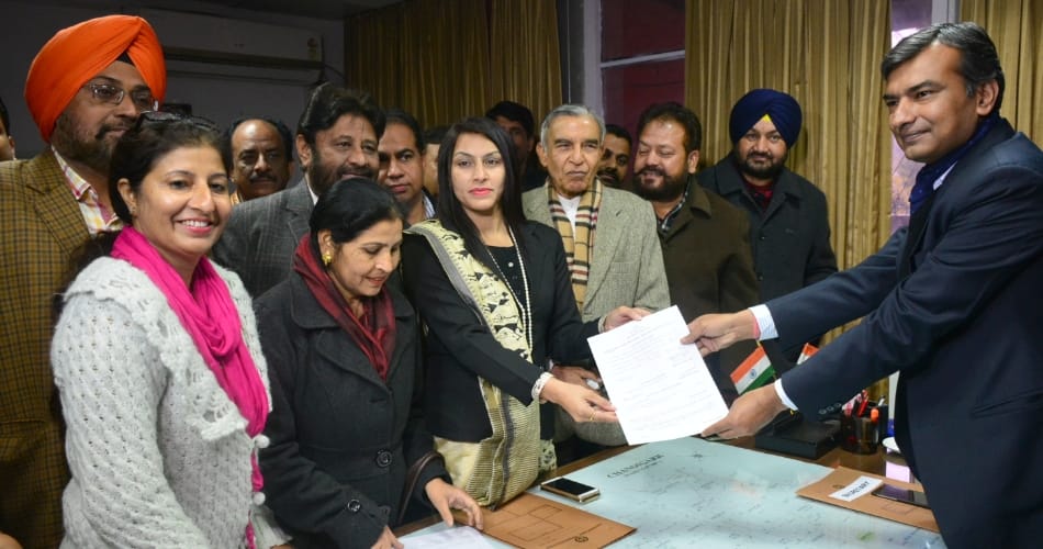 chandigarh mayor election, asha jaiswal, gurbaksh rawat