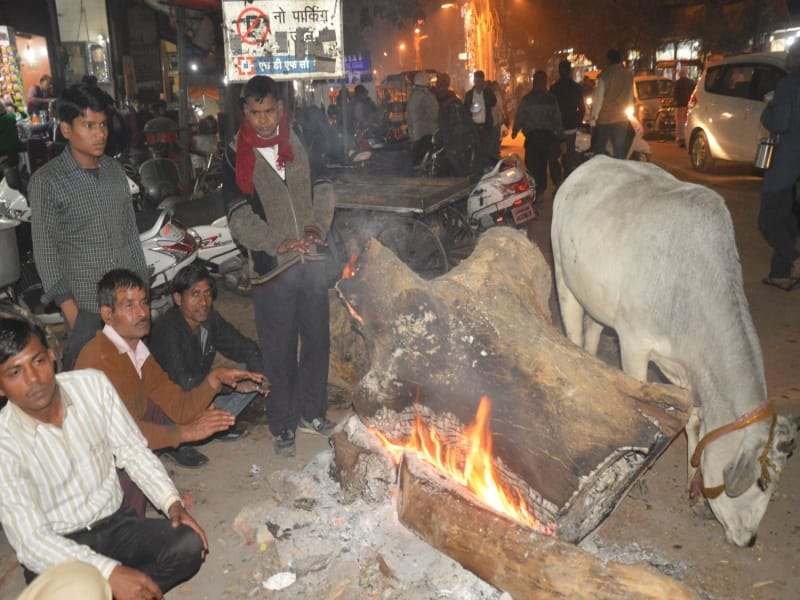 temperature down after rain in mathura