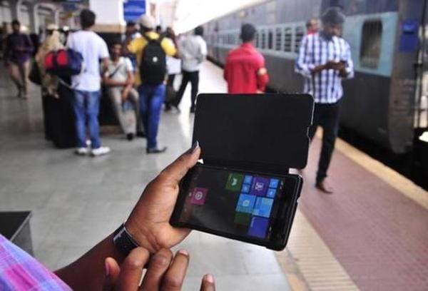 kanpur central equipped with wi-fi  