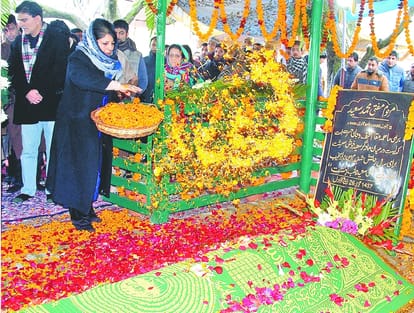 mehbooba statement on india pak friendship