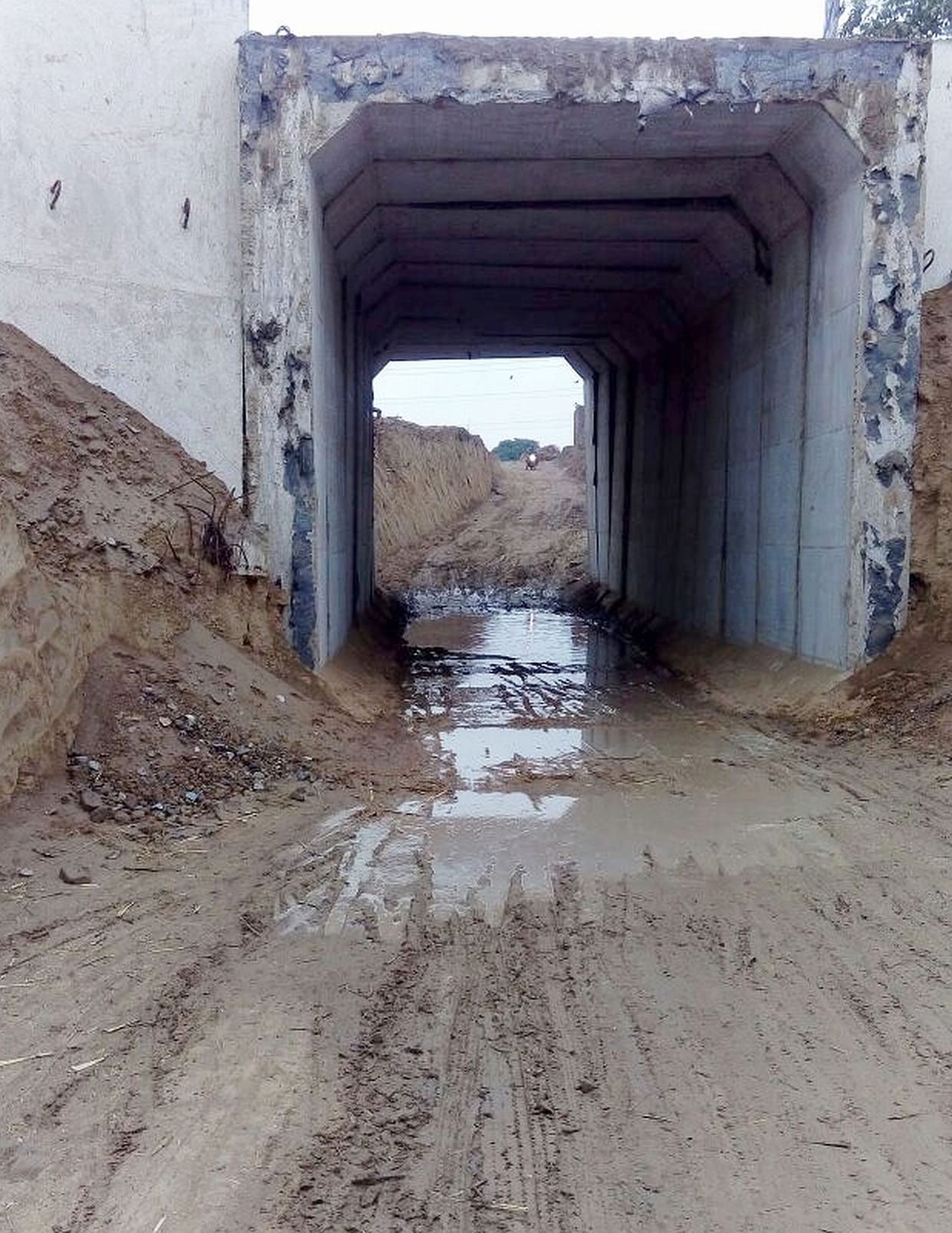 railway underpass rainy affect.