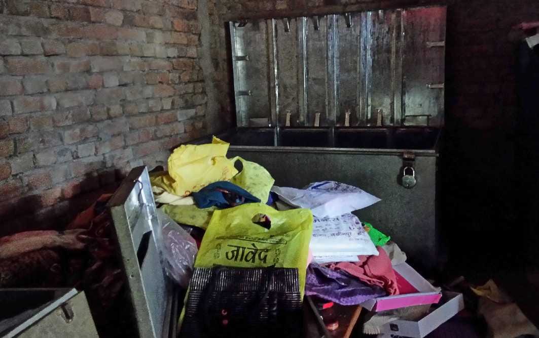 Singahi station steps away from two homes robbed