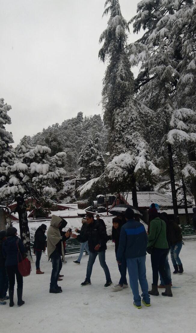 first snowfall in mussoorie in new year.