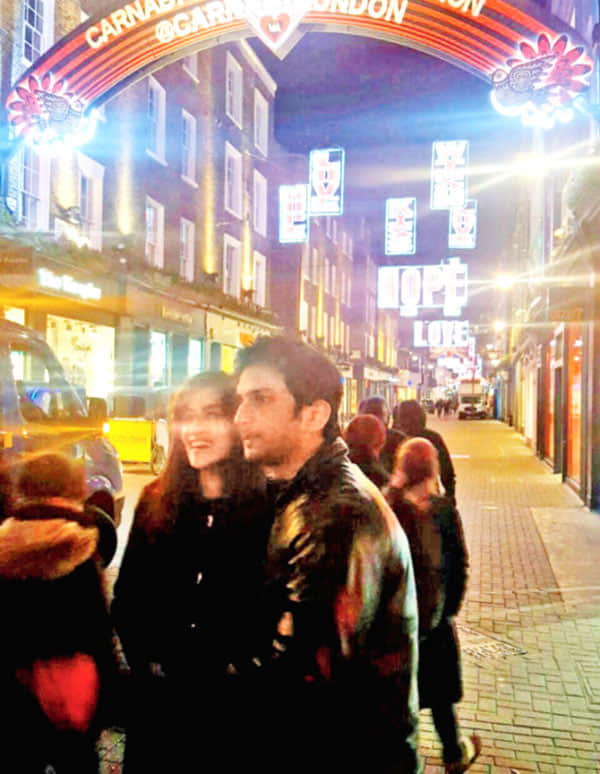 Sushant Singh Rajput-Kriti Sanon enjoy vacation in London