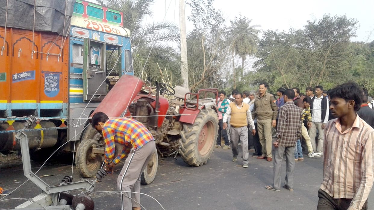 Truck and tractor-trolley Collision, two injured
