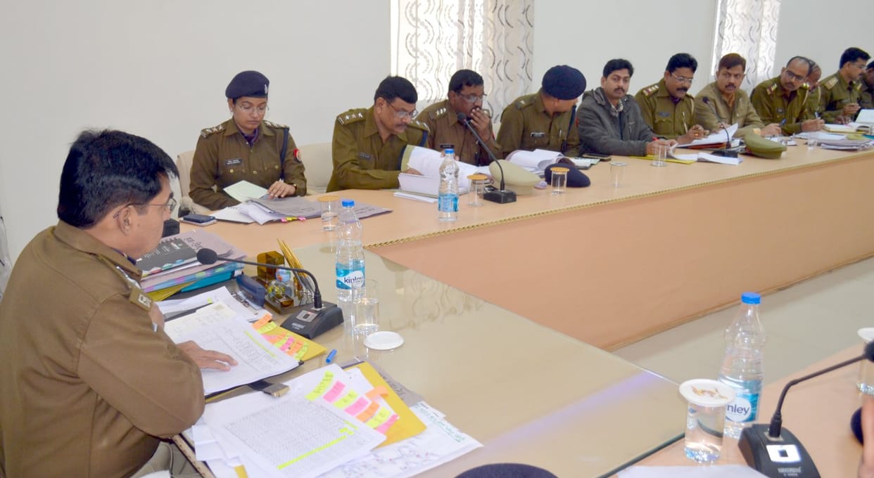 The arrest of the wanted instructions and preventive action