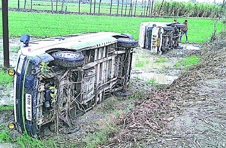 Student killed in a road accident, two injured