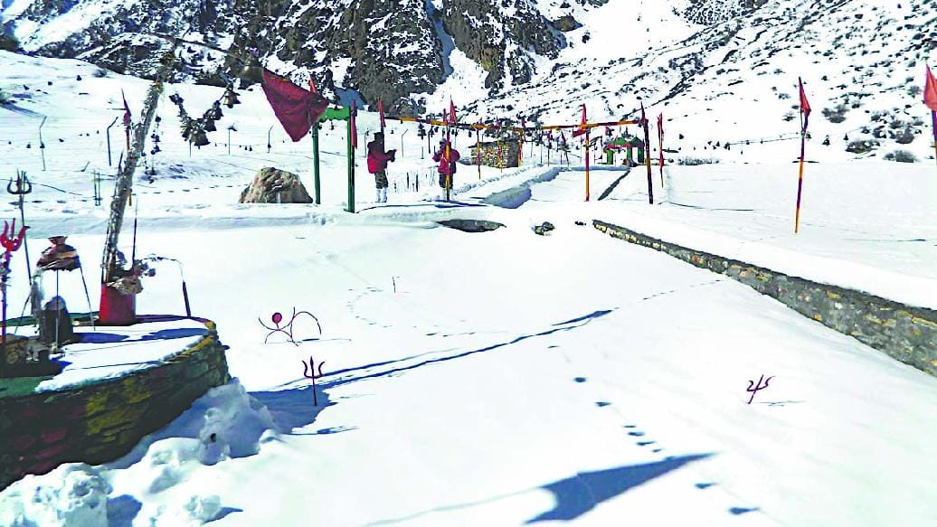 Mahakali hit it off on its cradle