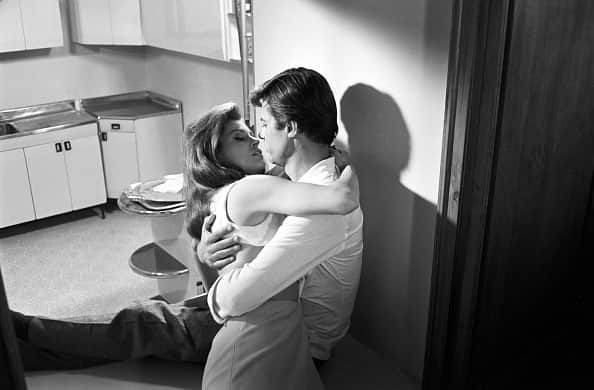 One of every 6 swap sex partner in Paris