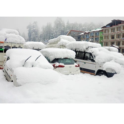 Blackout In Himachal Due To Heavy Snowfall