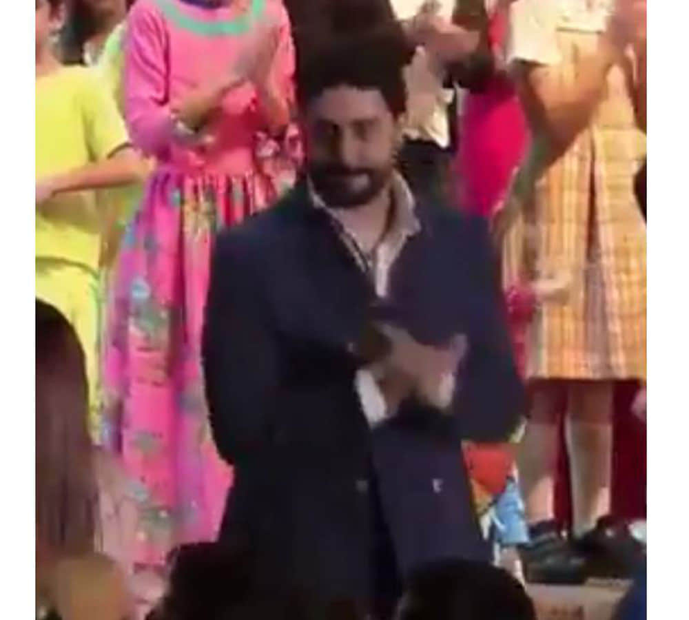 aamir khan aishwarya rai abhishek bachchan kids dance in school annual function