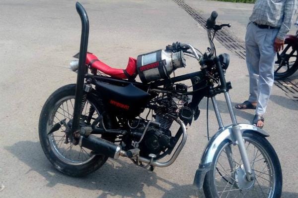 unique bike bambukat assembld by mohali repairist ranjit randhava by using garbage things