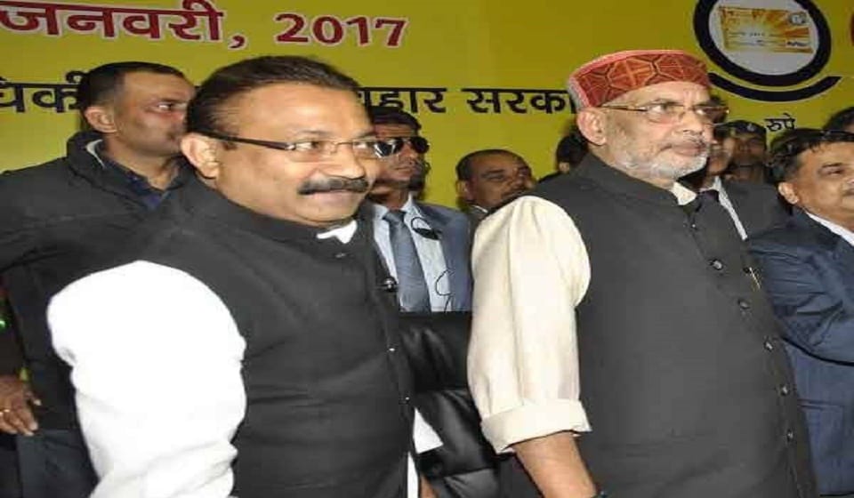 Bihar Minister lashes out at Union Minister in public over demonetisation