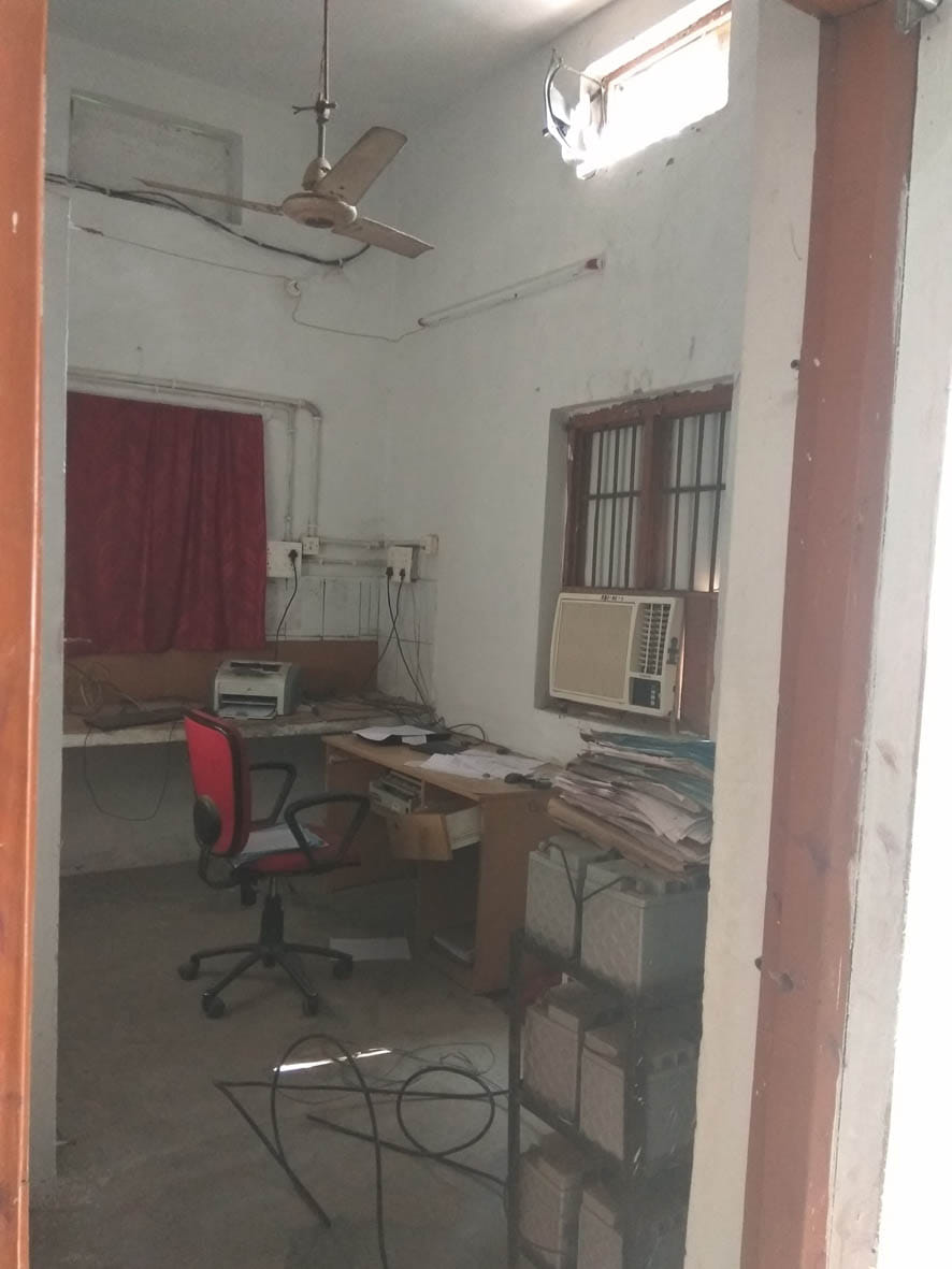 Set stealing two computers and servers, transaction halt